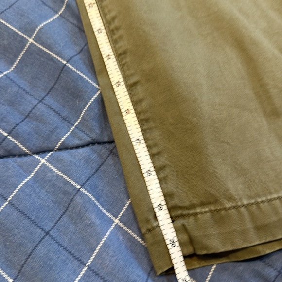 Eddie Bauer Olive Green Legend wash capris Size 0 Petite - Picture 9 of 9